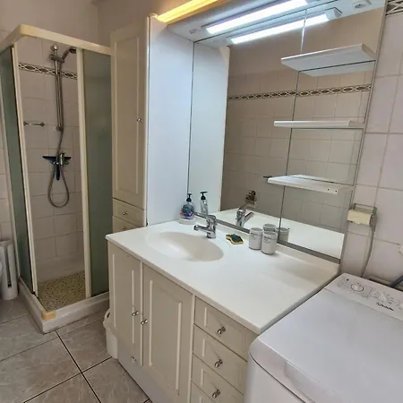 Apartment 2 Pieces Climatise Centre Avec Parking Et Balcon - Fr-1-780-70